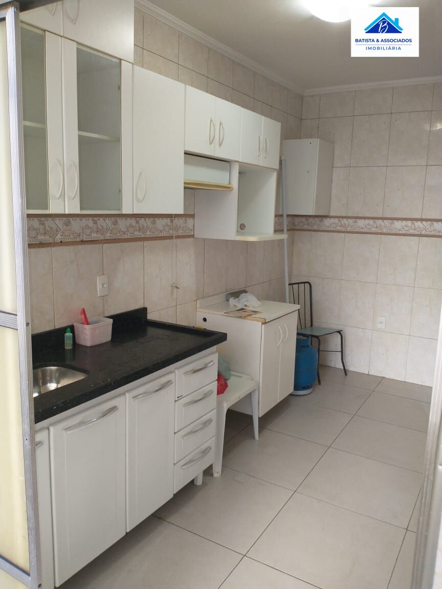 Apartamento à venda com 2 quartos, 70m² - Foto 13