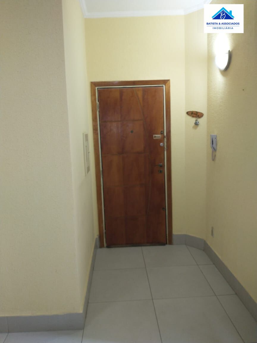 Apartamento à venda com 2 quartos, 70m² - Foto 18