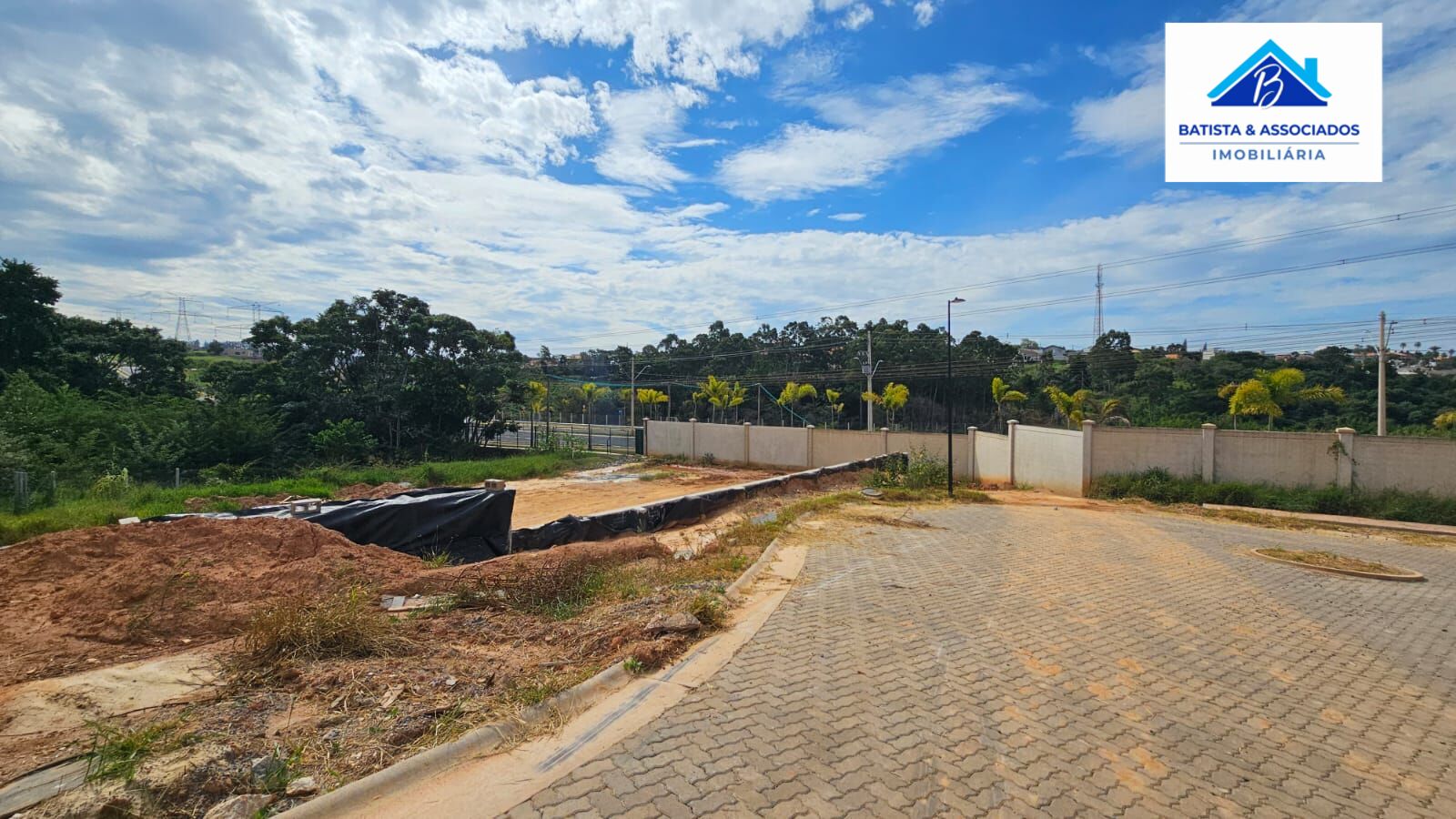 Terreno, 638 m² - Foto 1