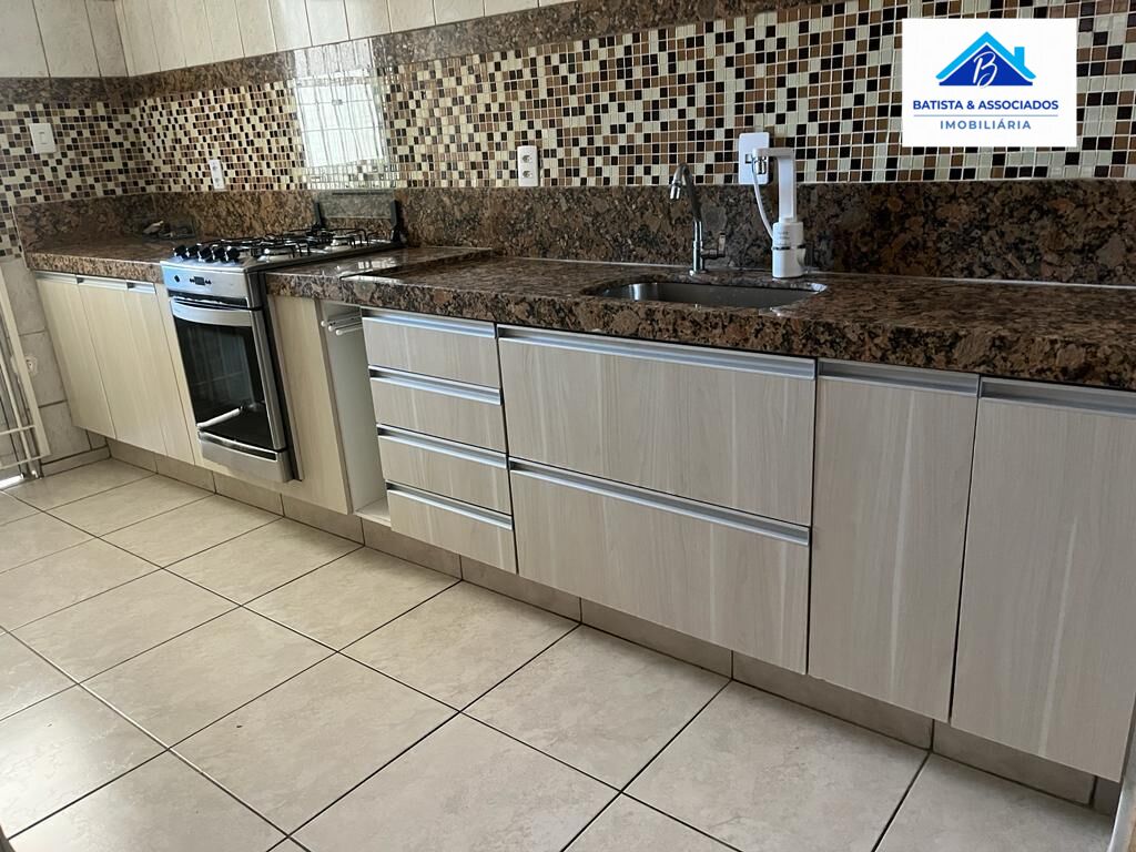 Casa à venda com 2 quartos, 150m² - Foto 19