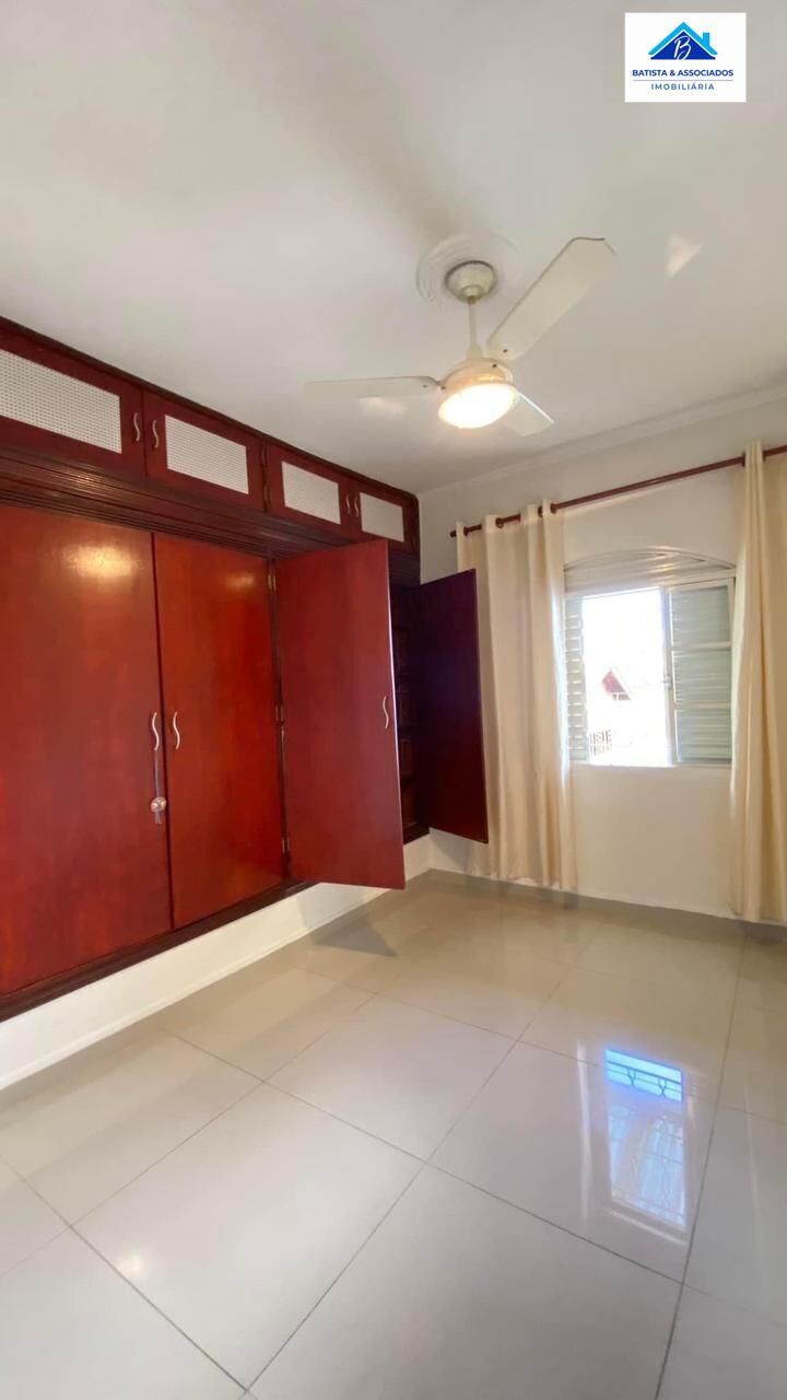 Casa à venda com 2 quartos, 150m² - Foto 10