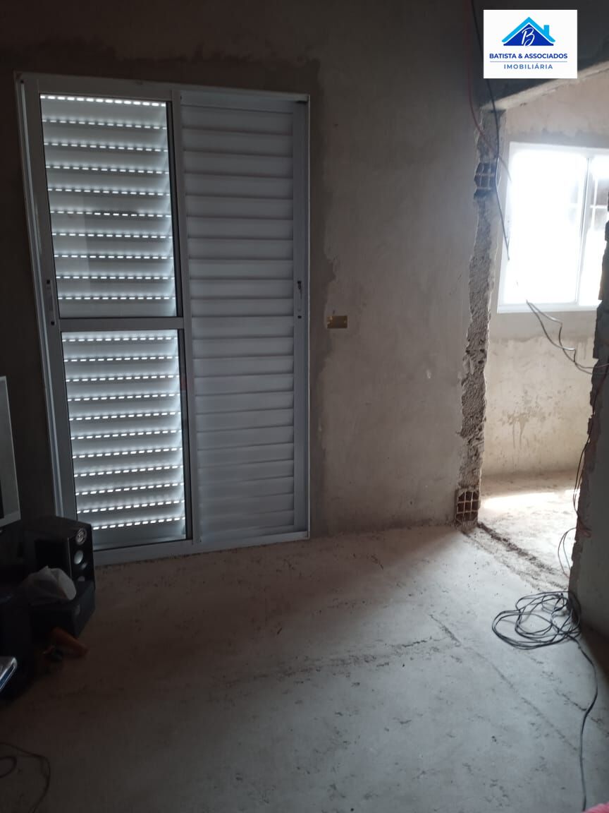 Sobrado à venda com 2 quartos, 110m² - Foto 12