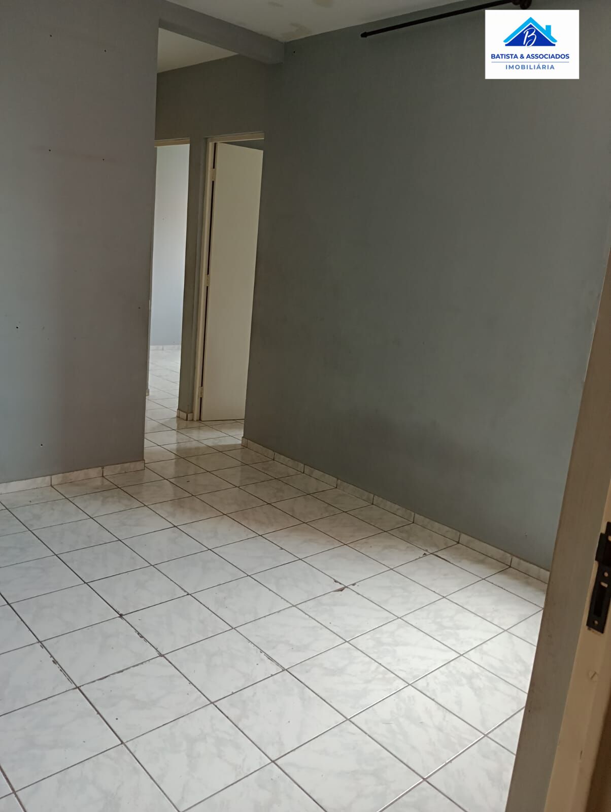 Apartamento à venda com 2 quartos, 46m² - Foto 2