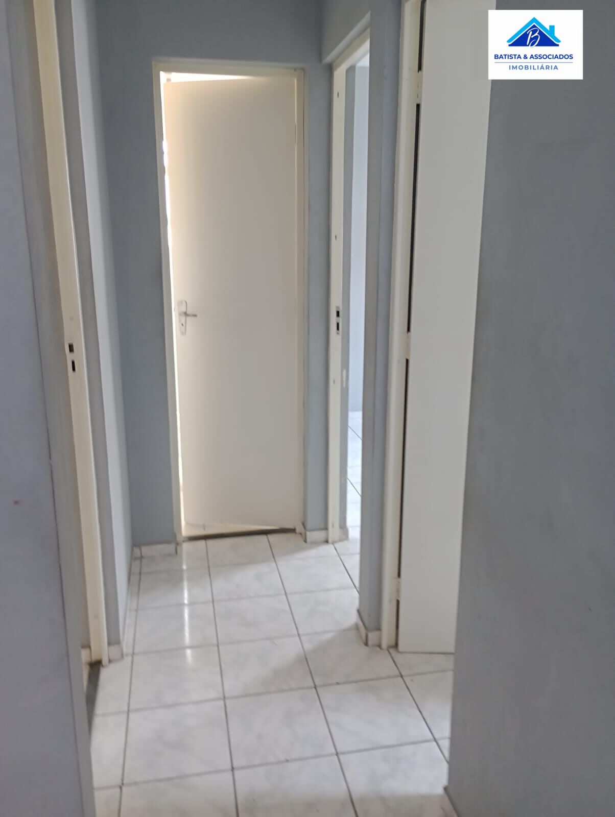 Apartamento à venda com 2 quartos, 46m² - Foto 3