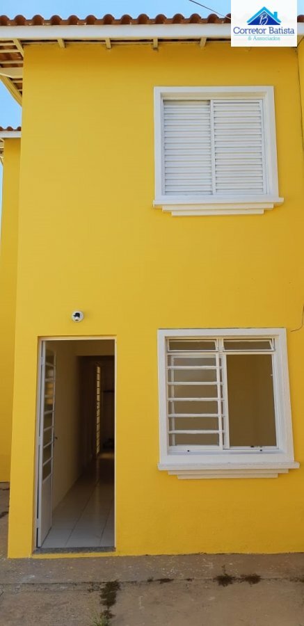 Sobrado à venda com 2 quartos, 65m² - Foto 1