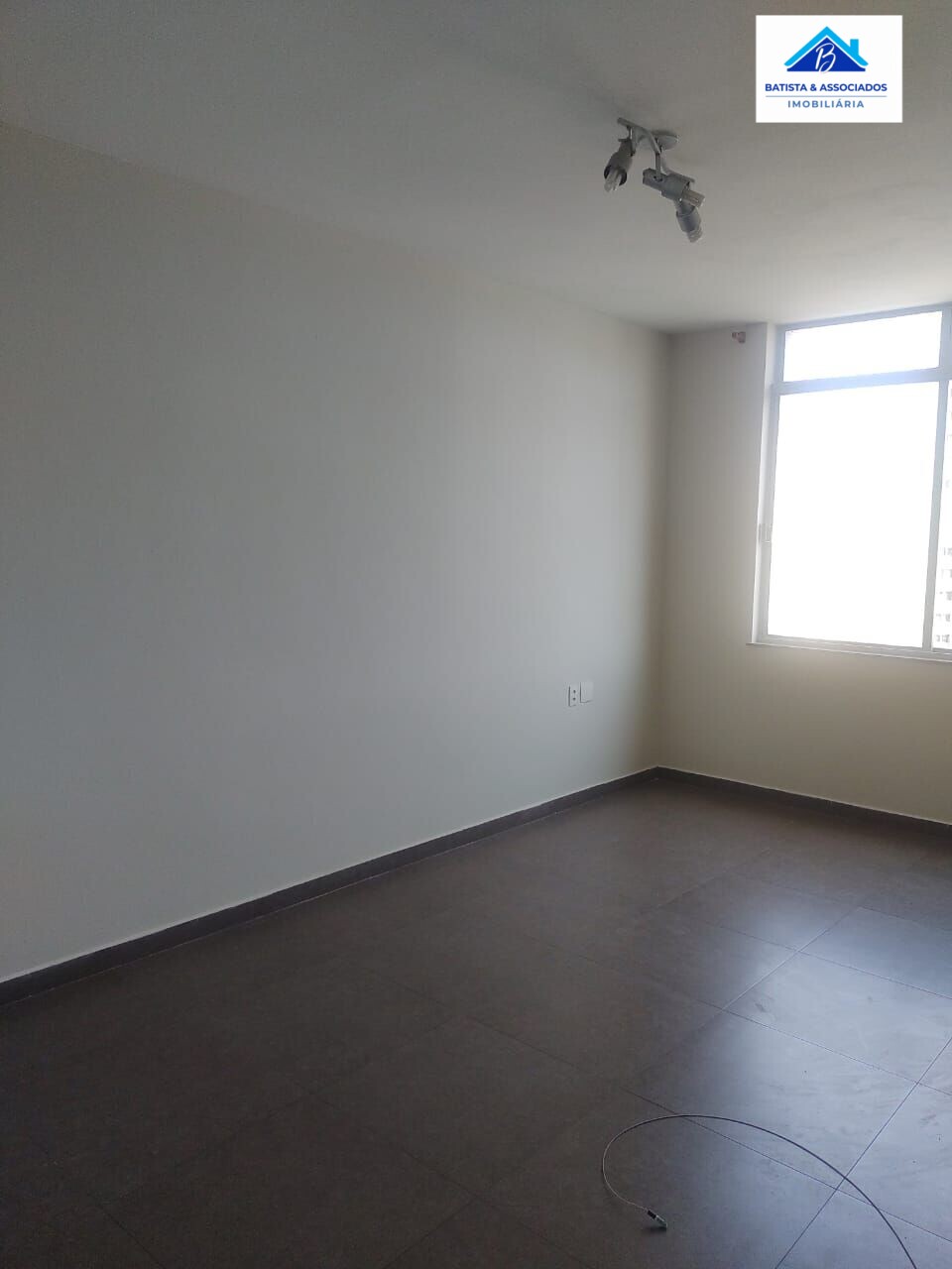 Apartamento à venda com 1 quarto, 63m² - Foto 9