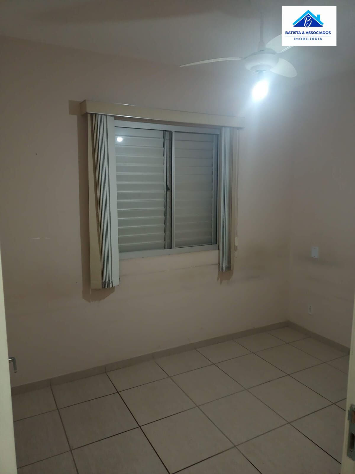 Apartamento à venda com 2 quartos, 50m² - Foto 5