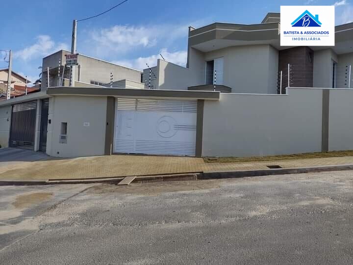 Casa à venda com 2 quartos, 100m² - Foto 1