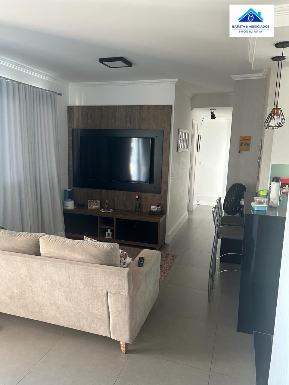 Apartamento à venda com 3 quartos, 86m² - Foto 2