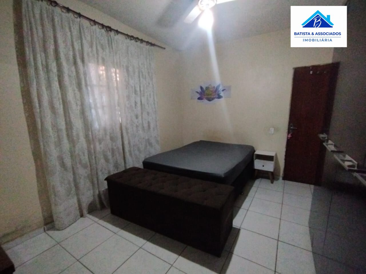 Casa à venda com 2 quartos, 90m² - Foto 15