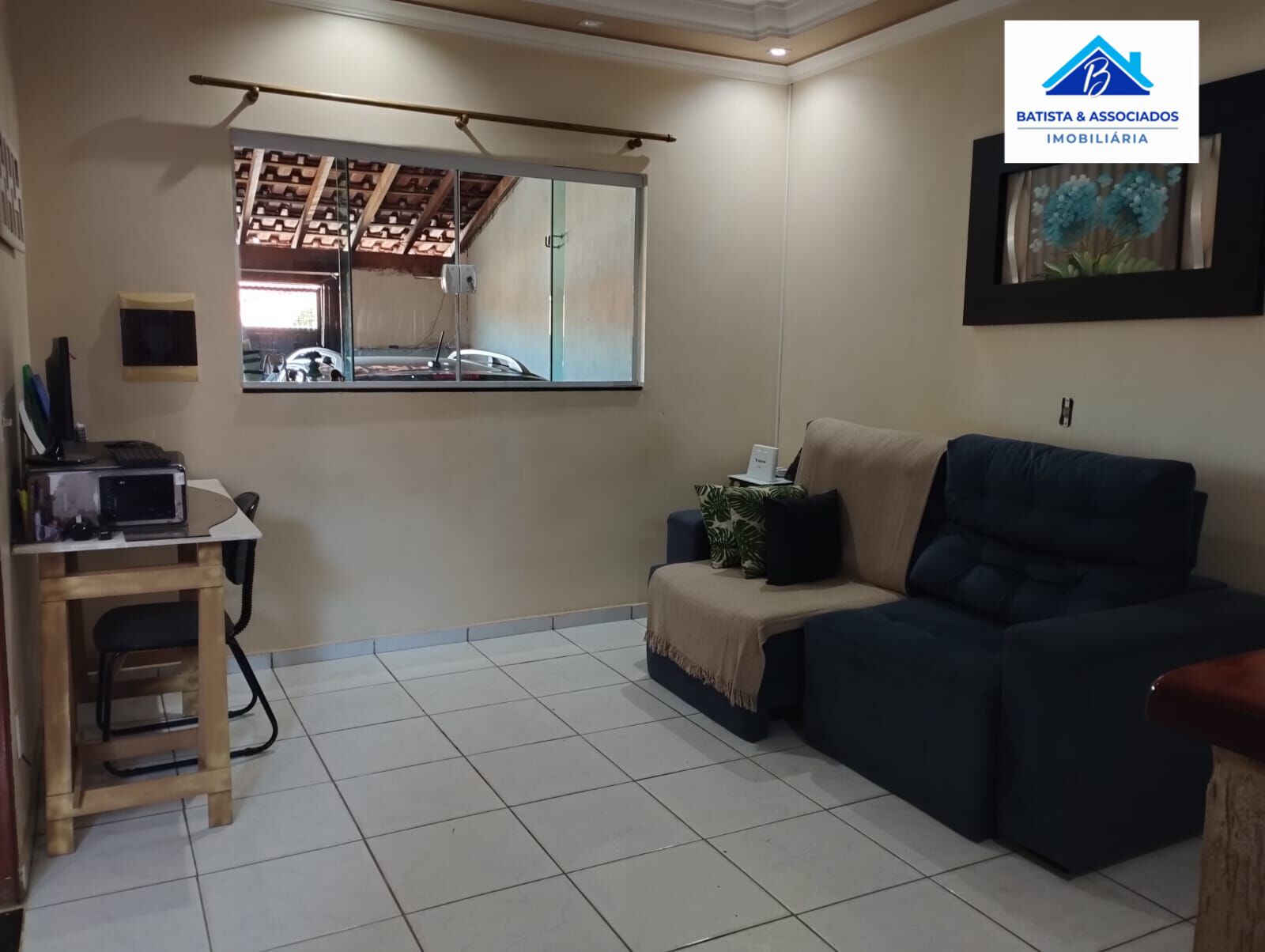 Casa à venda com 2 quartos, 90m² - Foto 2