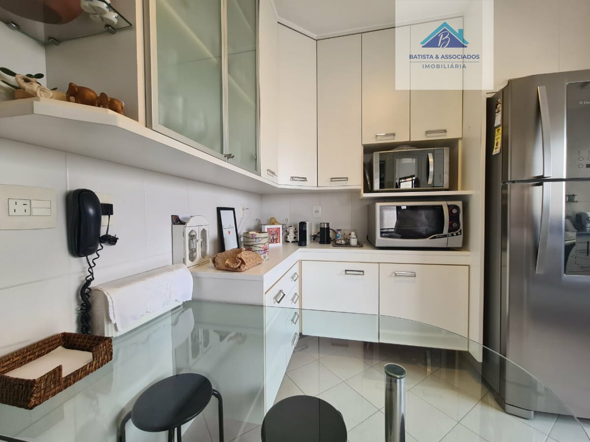 Apartamento à venda com 3 quartos, 121m² - Foto 13