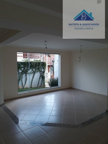 Casa à venda com 4 quartos, 175m² - Foto 9