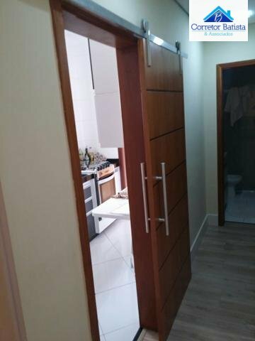 Apartamento à venda com 2 quartos, 68m² - Foto 5