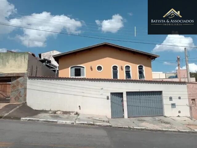 Casa, 3 quartos, 198 m² - Foto 1