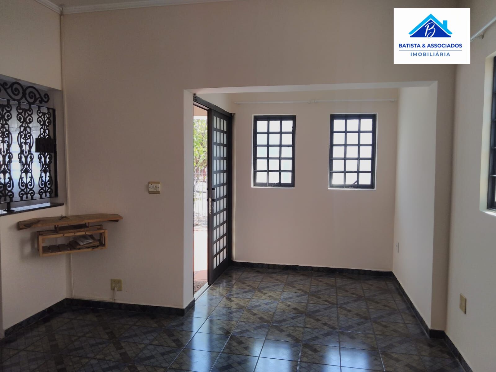 Casa, 2 quartos, 110 m² - Foto 1