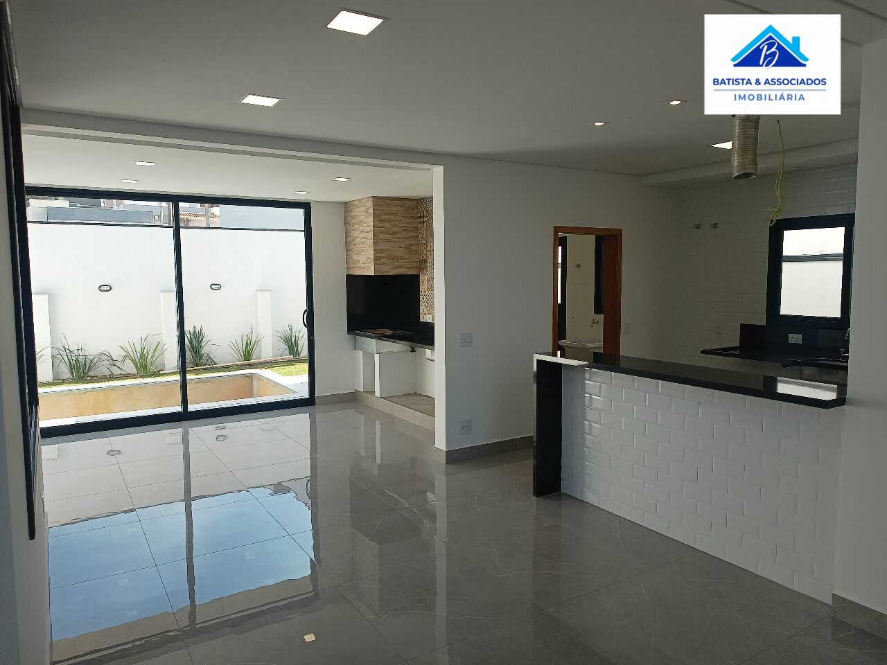 Casa de Condomínio à venda com 3 quartos, 227m² - Foto 10