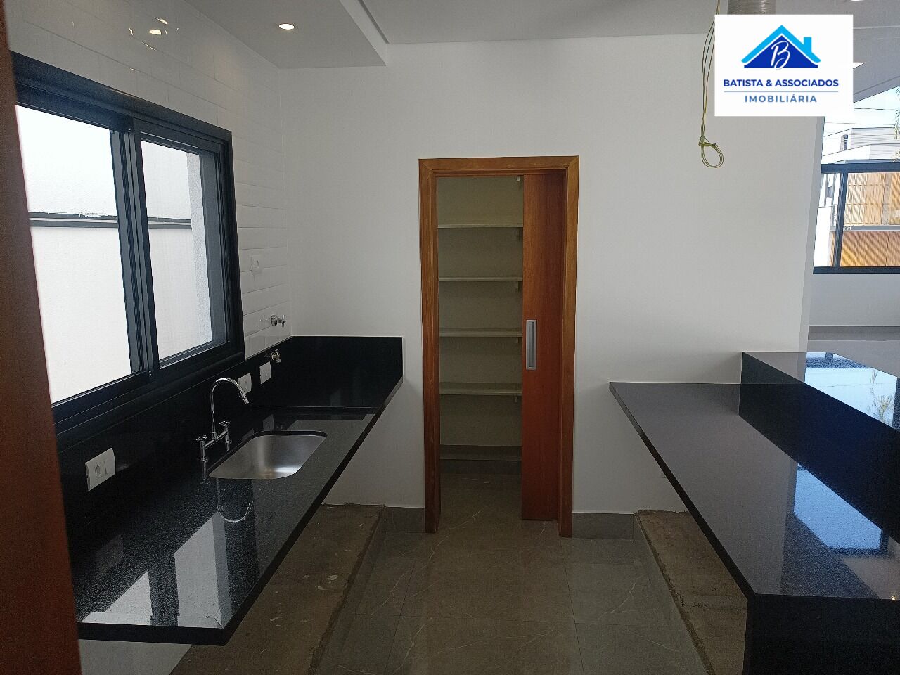 Casa de Condomínio à venda com 3 quartos, 227m² - Foto 24