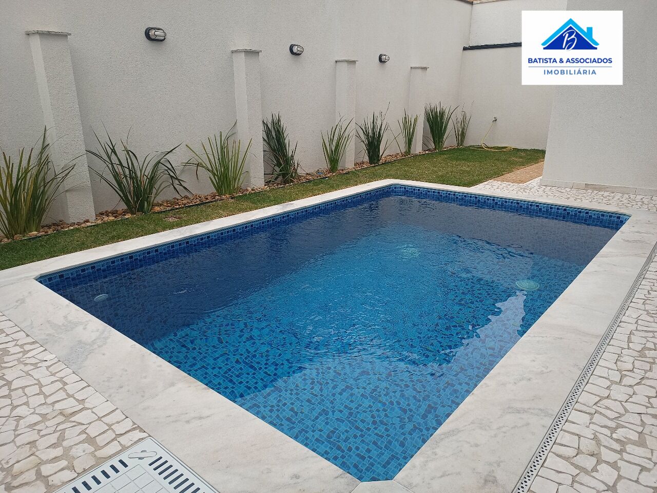 Casa de Condomínio à venda com 3 quartos, 227m² - Foto 13