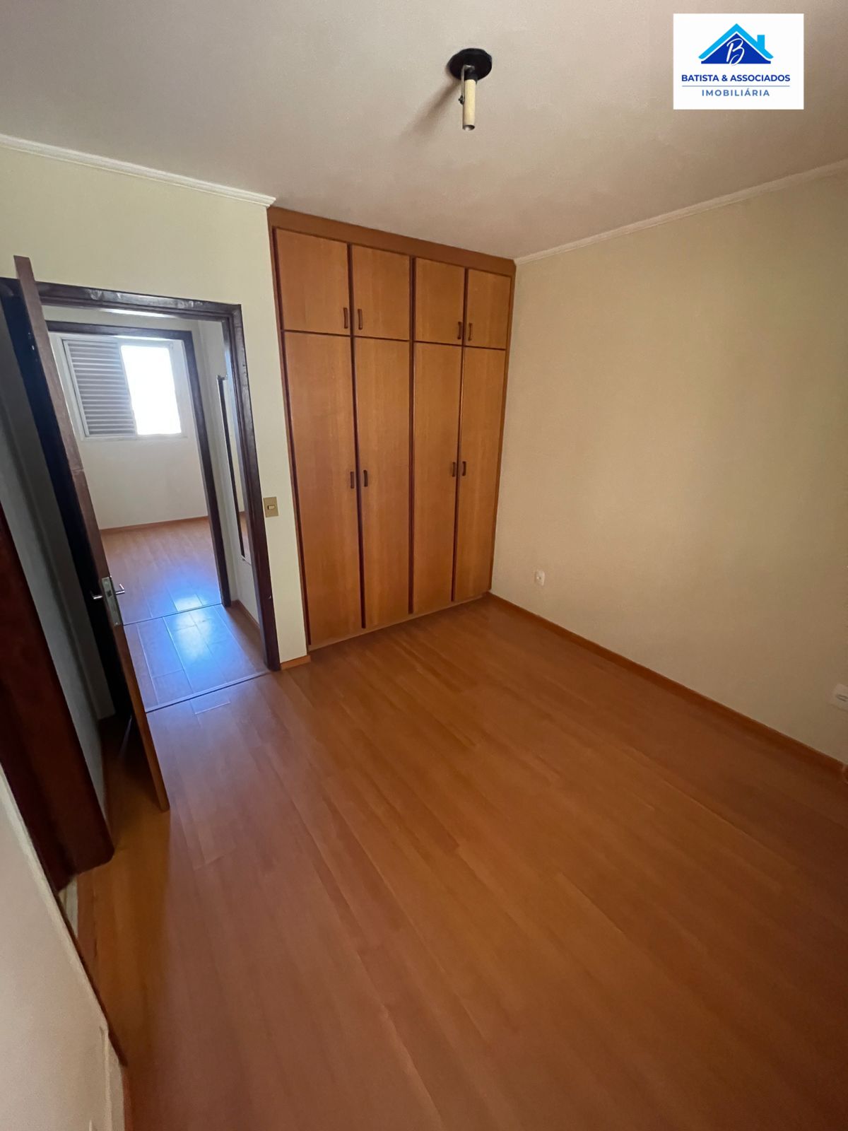 Apartamento à venda com 3 quartos, 124m² - Foto 9