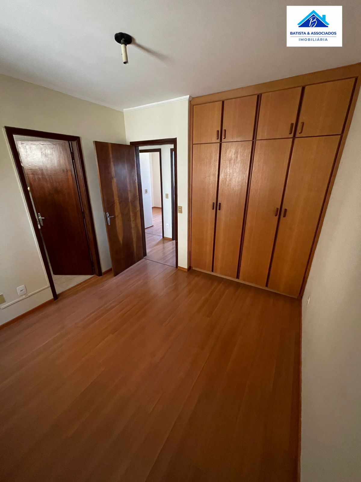 Apartamento à venda com 3 quartos, 124m² - Foto 10