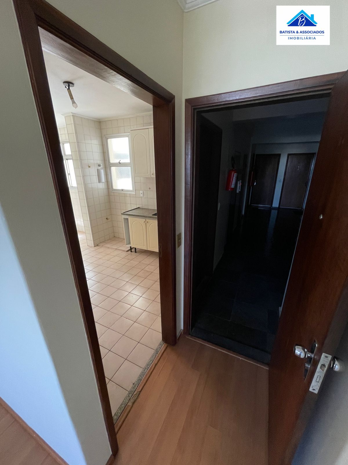 Apartamento à venda com 3 quartos, 124m² - Foto 8