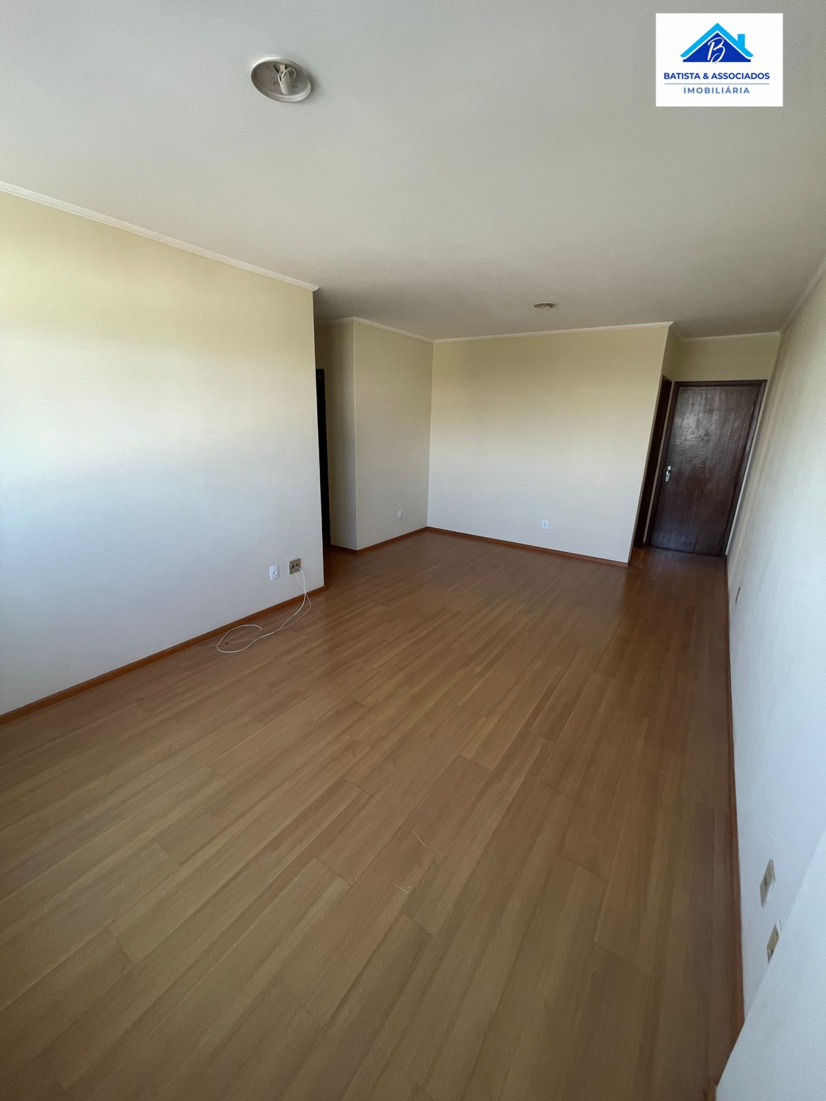 Apartamento à venda com 3 quartos, 124m² - Foto 4