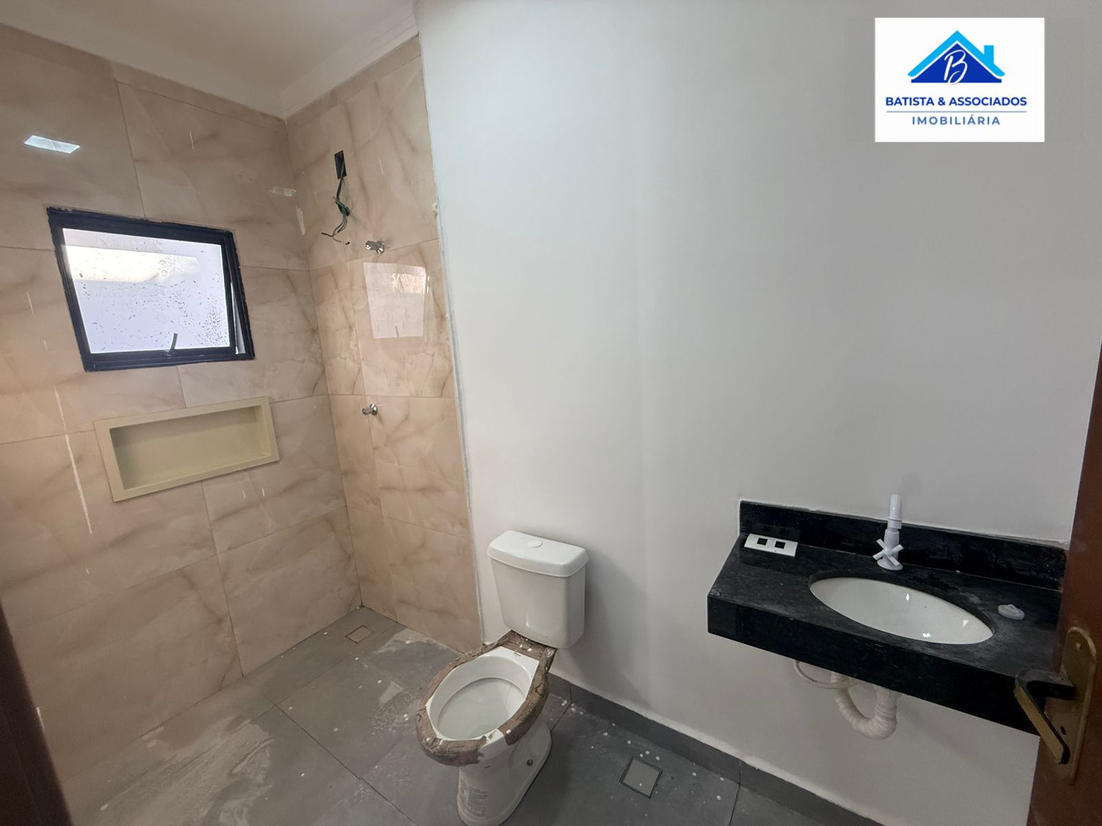 Casa à venda com 2 quartos, 80m² - Foto 15
