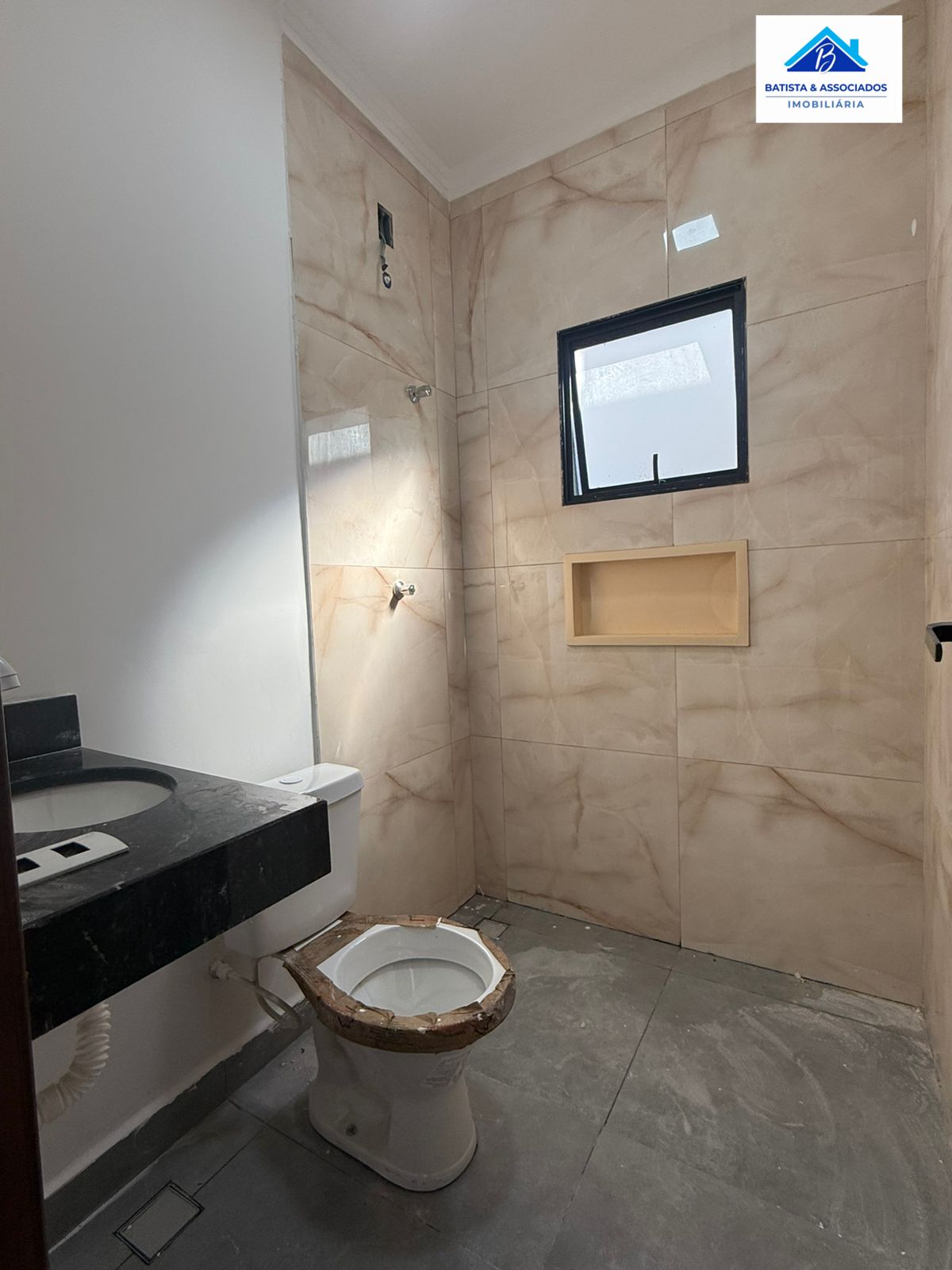Casa à venda com 2 quartos, 80m² - Foto 14