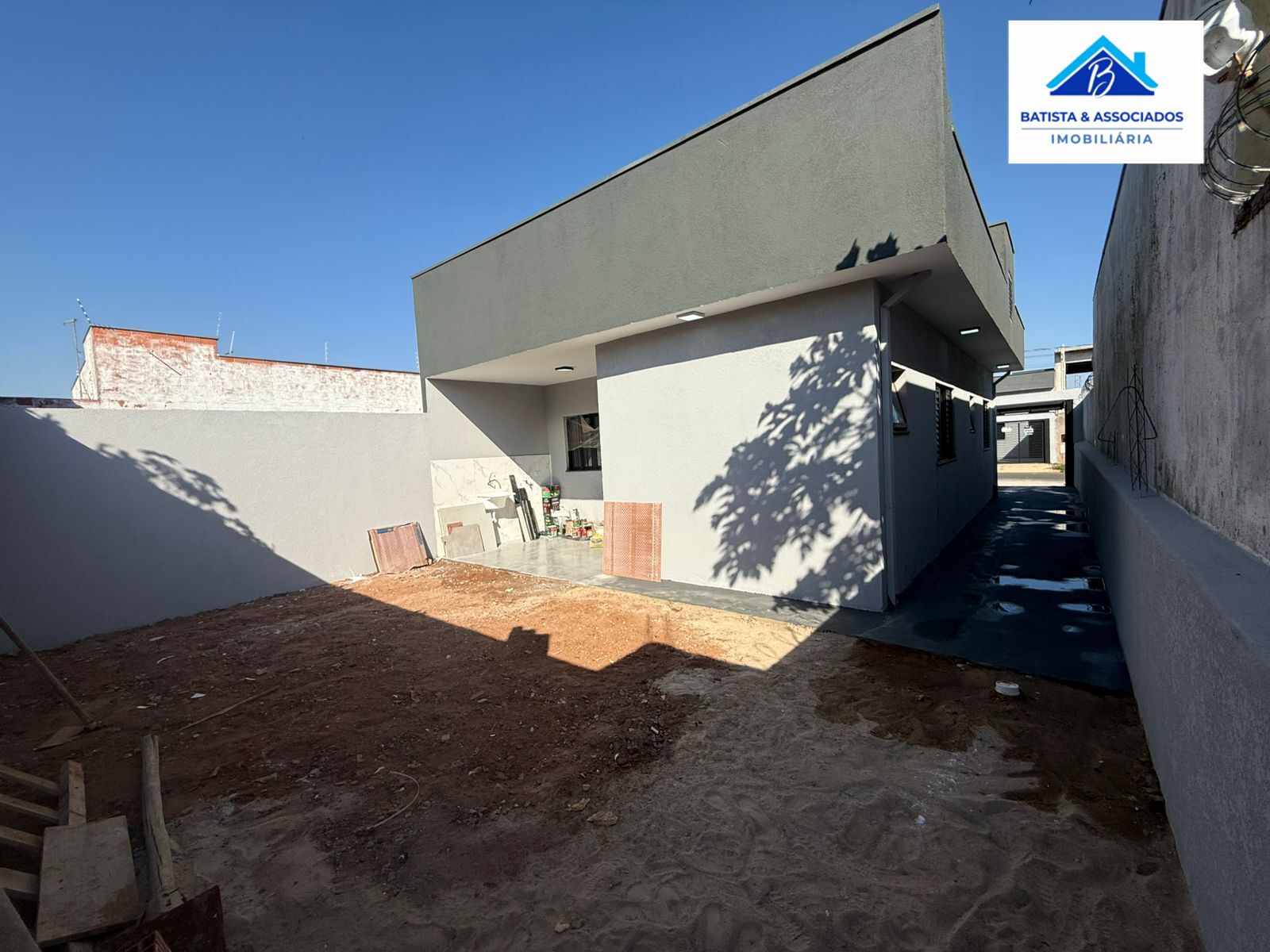 Casa à venda com 2 quartos, 80m² - Foto 21