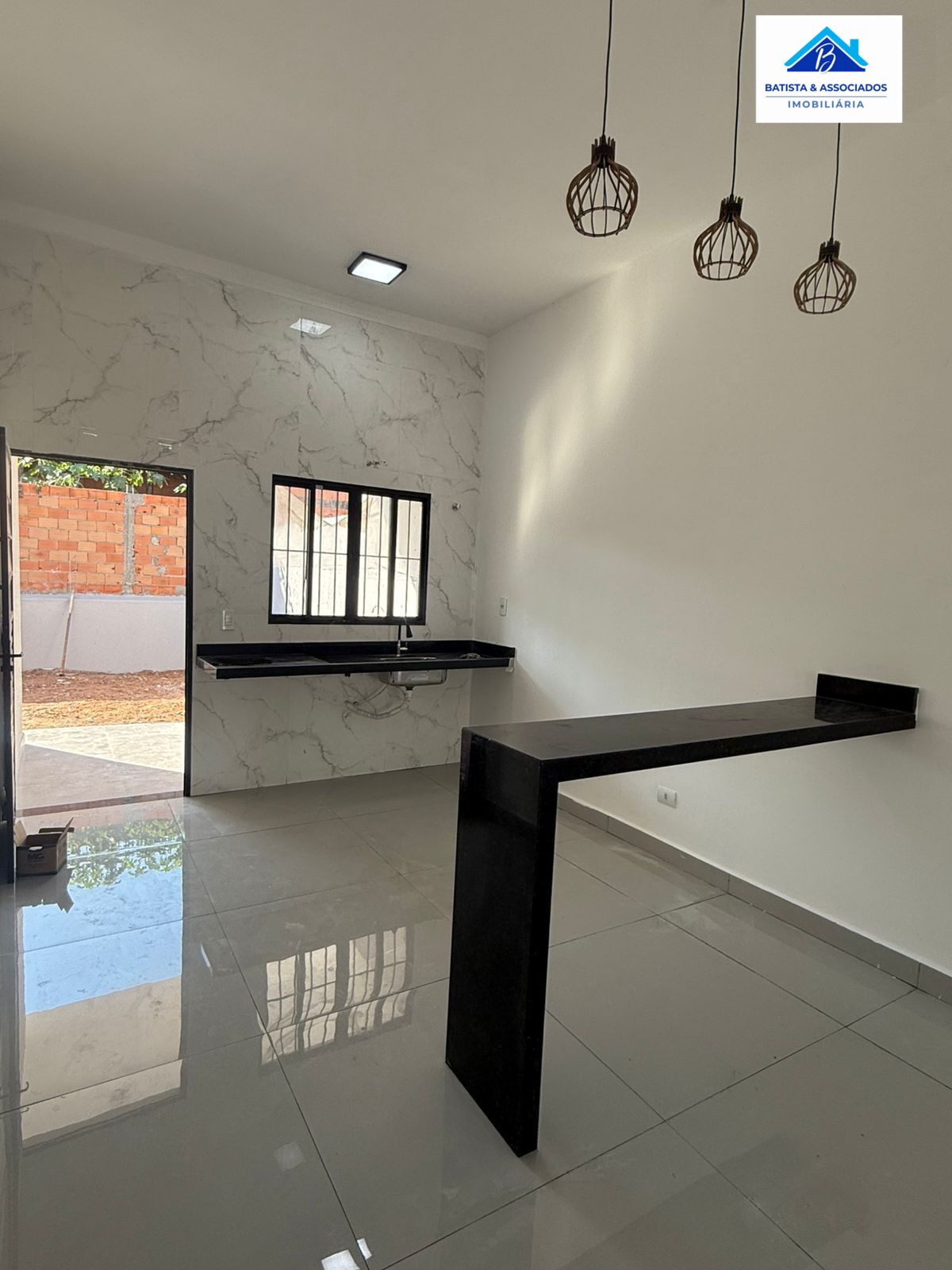 Casa à venda com 2 quartos, 80m² - Foto 8