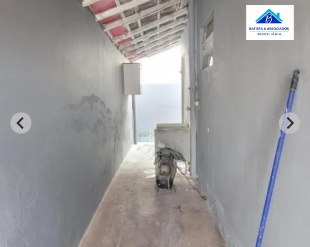 Casa à venda com 5 quartos, 200m² - Foto 10