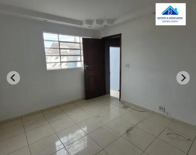 Casa à venda com 5 quartos, 200m² - Foto 7