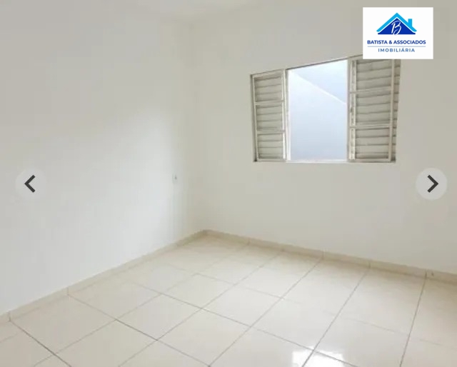 Casa à venda com 5 quartos, 200m² - Foto 9