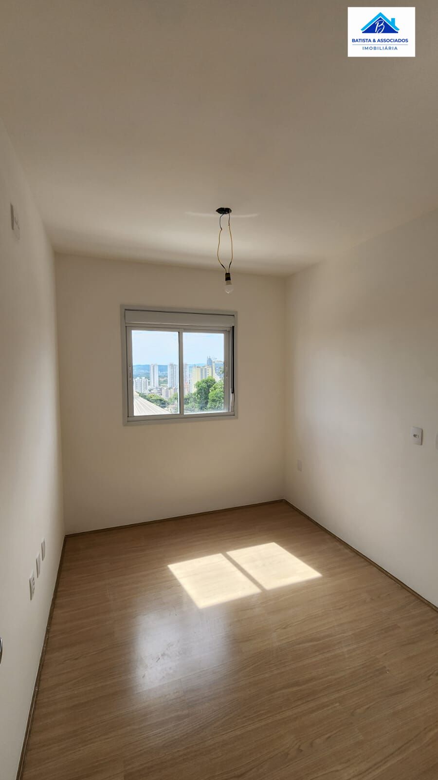 Apartamento à venda com 2 quartos, 55m² - Foto 11