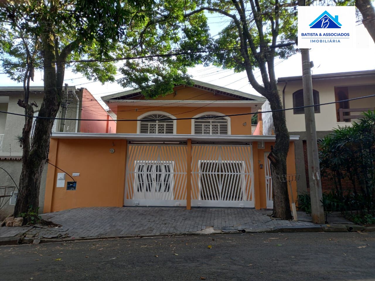 Casa, 4 quartos, 230 m² - Foto 1