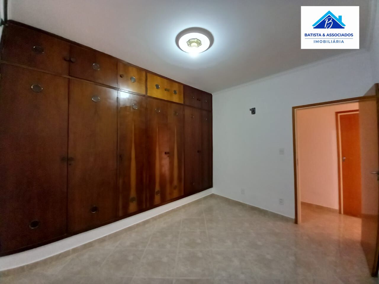 Casa, 4 quartos, 230 m² - Foto 9