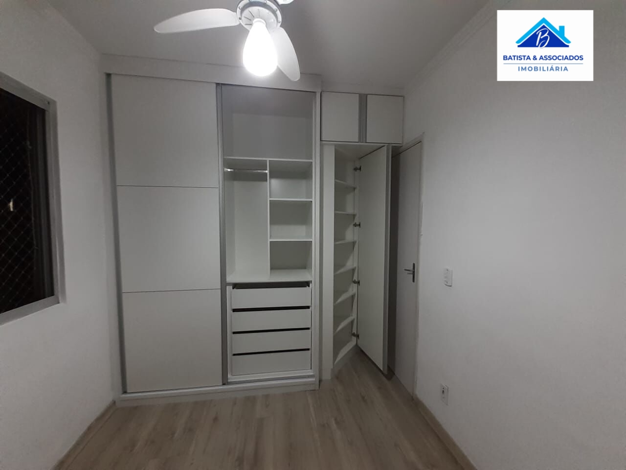 Apartamento à venda com 2 quartos, 46m² - Foto 4