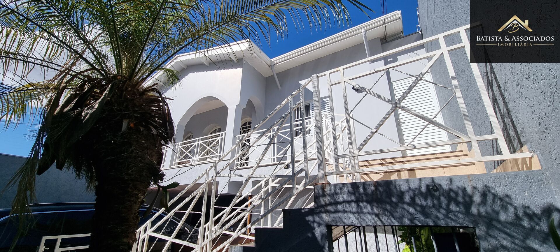Casa, 3 quartos, 202 m² - Foto 1