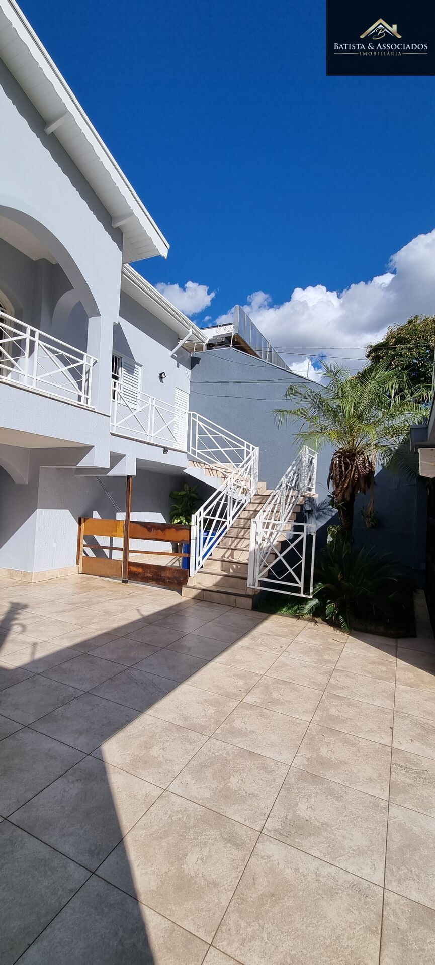 Casa, 3 quartos, 202 m² - Foto 2