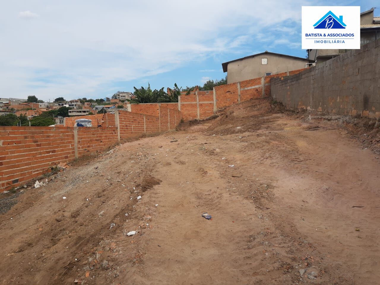 Terreno à venda, 300m² - Foto 2