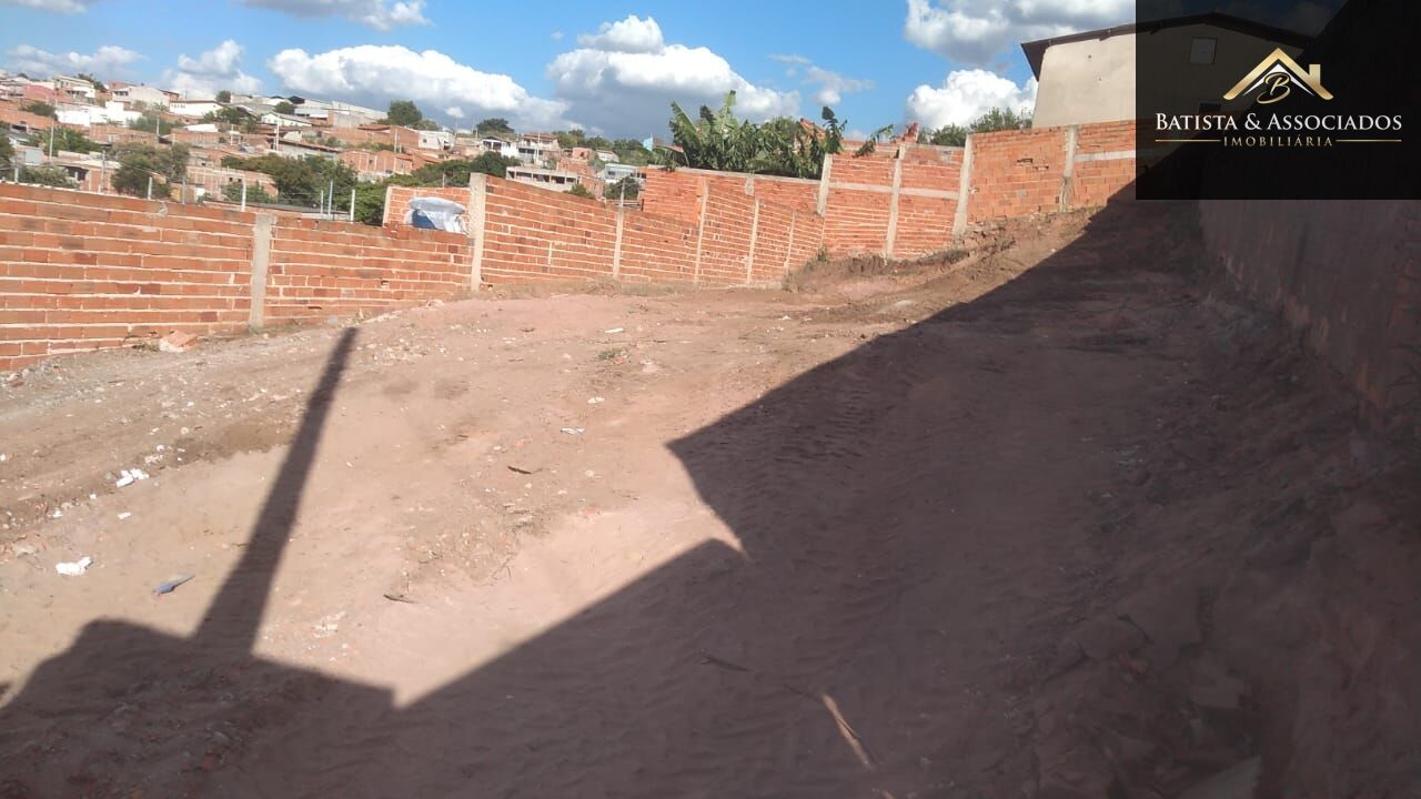 Terreno, 300 m² - Foto 4