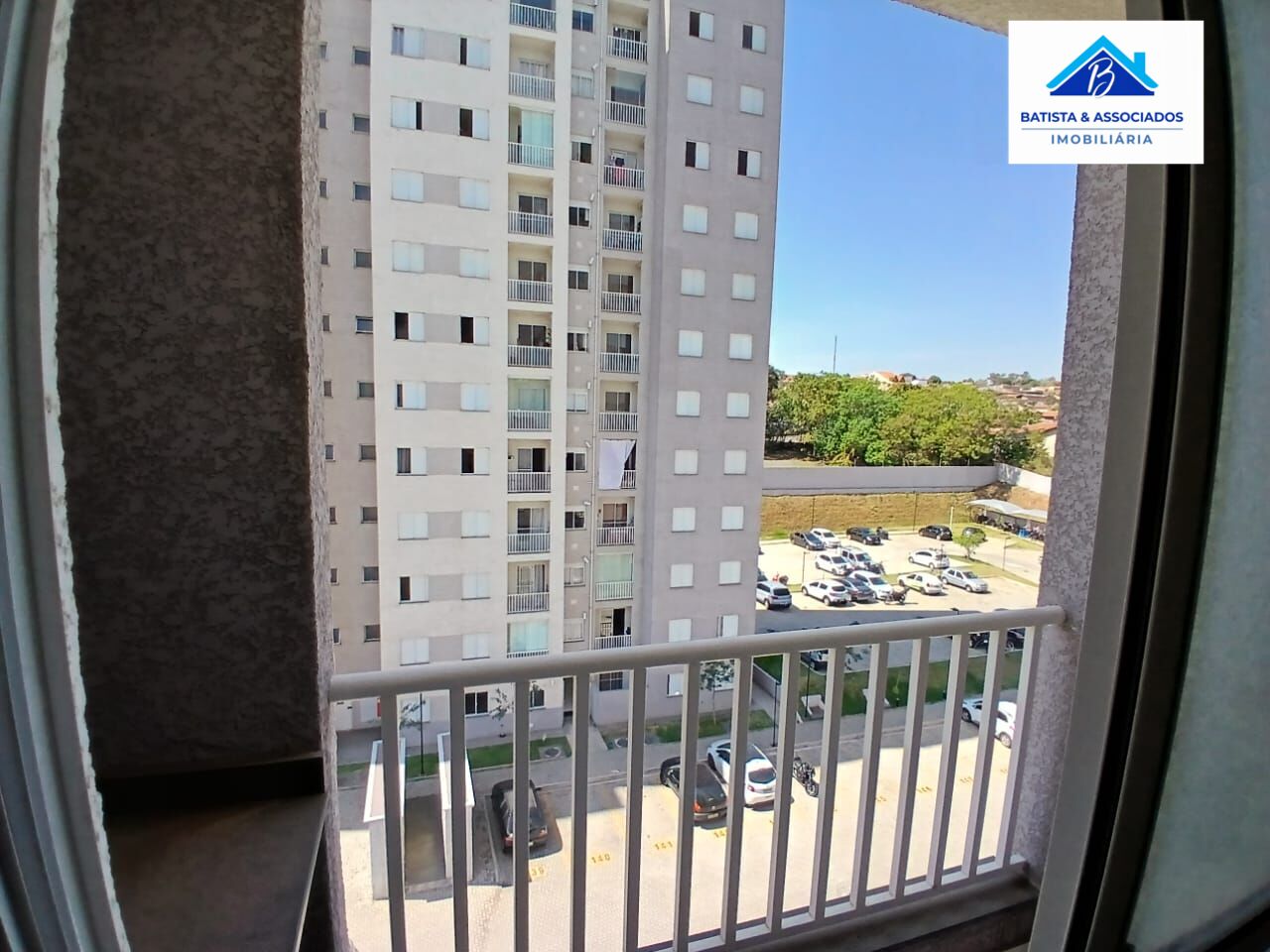 Apartamento à venda com 2 quartos, 48m² - Foto 2