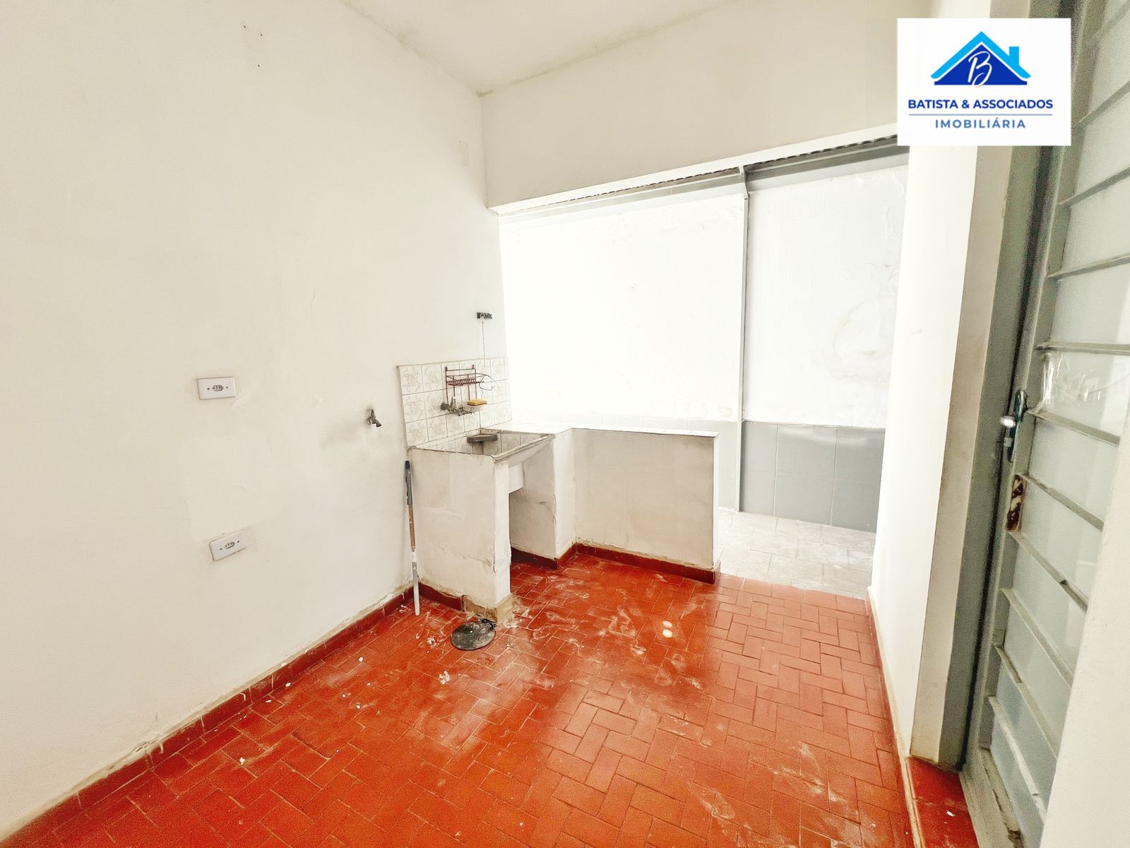 Casa para alugar com 3 quartos, 200m² - Foto 18
