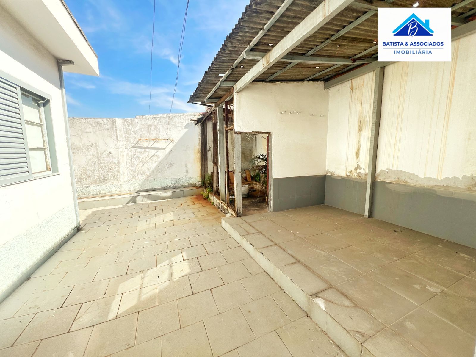 Casa para alugar com 3 quartos, 200m² - Foto 13