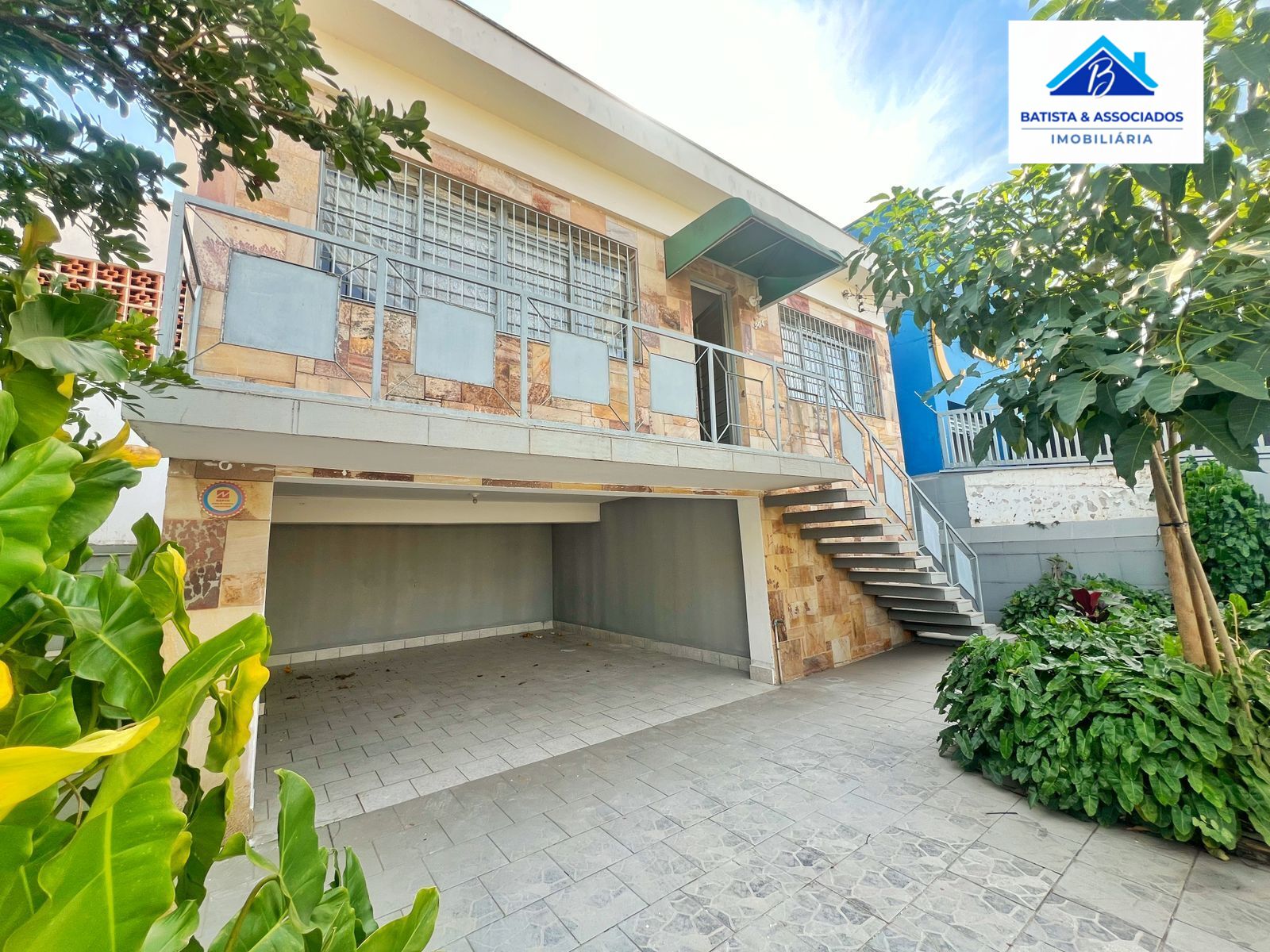 Casa para alugar com 3 quartos, 200m² - Foto 22