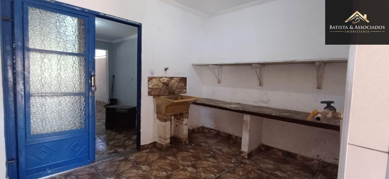 Casa, 2 quartos, 212 m² - Foto 13