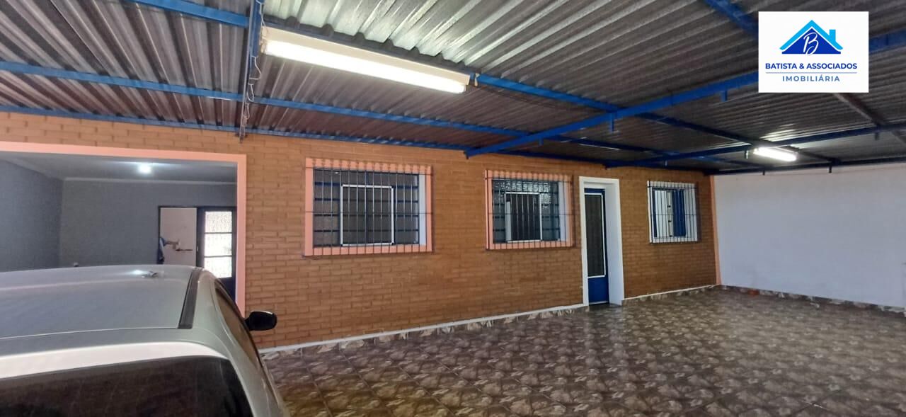 Casa, 2 quartos, 212 m² - Foto 1