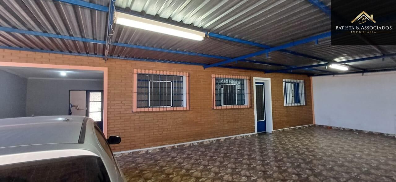Casa, 2 quartos, 212 m² - Foto 1