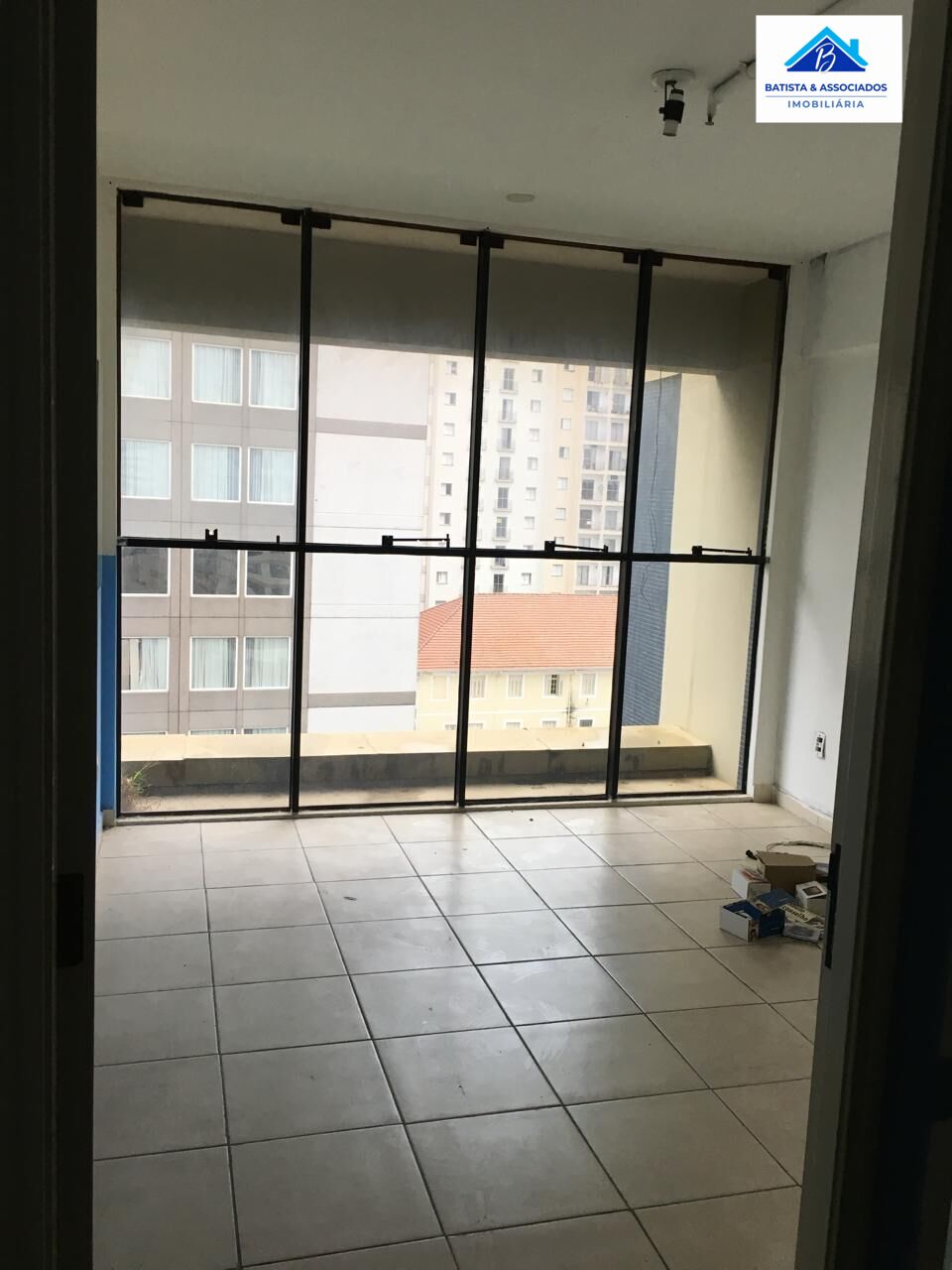 Conjunto Comercial-Sala à venda com 1 quarto, 40m² - Foto 1